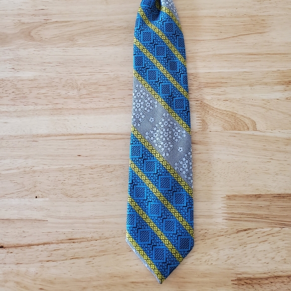 Vintage Wembley Clip-On Neck Tie Blue Yellow Gray - Picture 3 of 10